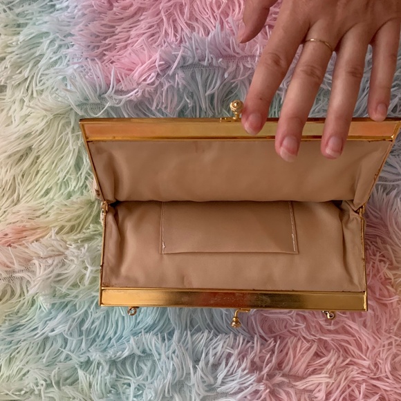 Vintage Carpet Purse - Picture 2 of 3